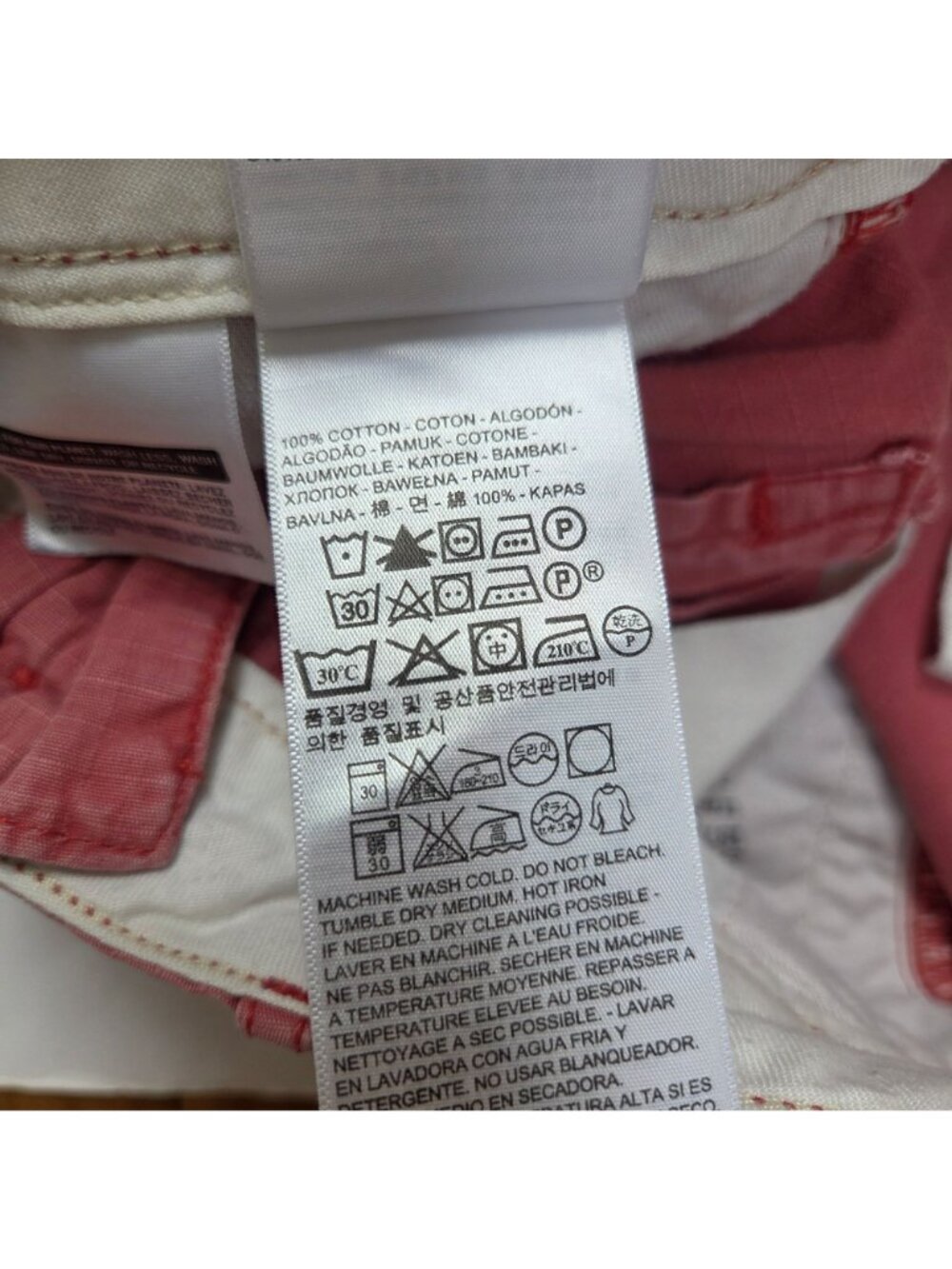Levi's White Tab Red Cargo Shorts Y2K Gorpcore Men's 31 - Picture 7 of 8